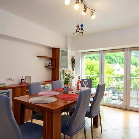 Metropolitan Wildscape View Lejlighed