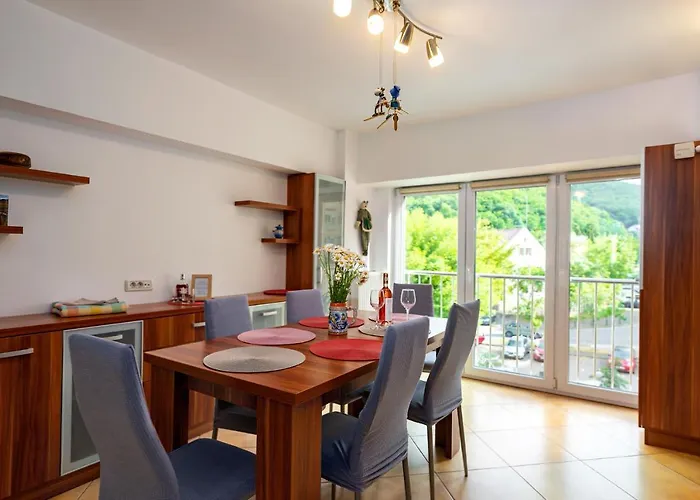 Metropolitan Wildscape View Appartement